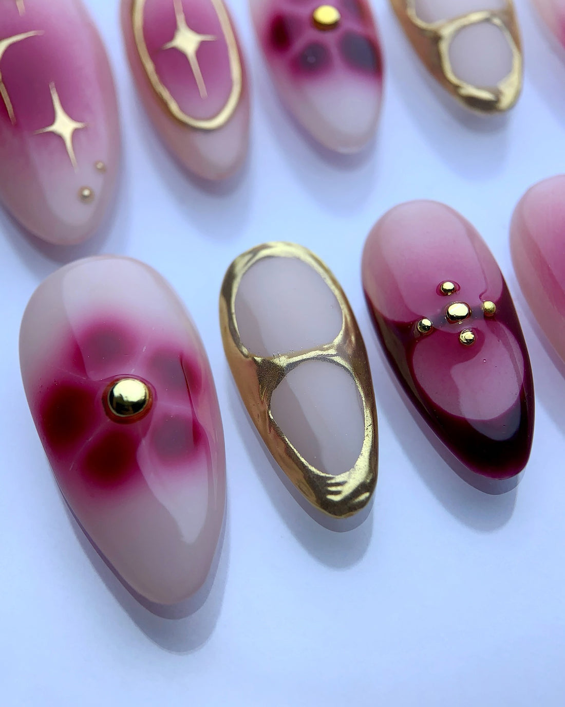Handmade Pink Floral Star Nail Art with Gold Pearl Accent Press on Nails H20