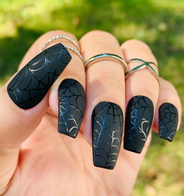 Black Spider Web Spooky Halloween Nails - Reusable Handmade Fingernails N90