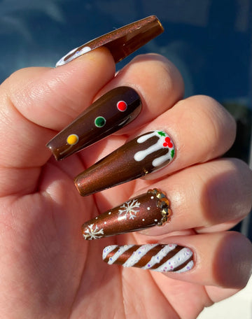 Christmas Gingerbread Nails in Brown - Winter Handmade Fake Fingernails A88