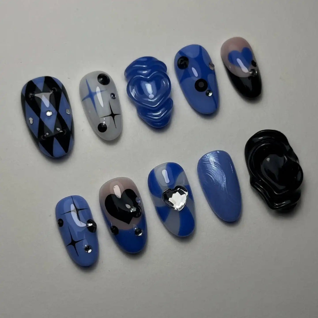 Handmade Heart Blue Black Chrome Edgy Press on Nails O77
