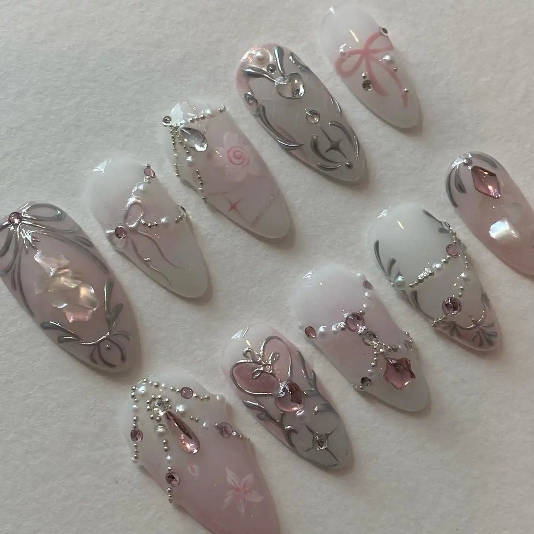 Handmade Pink Silver Rhinestone Elegant Princess Pearl Press on Nails A71