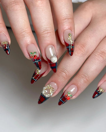 Handmade Red Green Gold Charm Cherry Pearl Christmas Press on Nails Q02