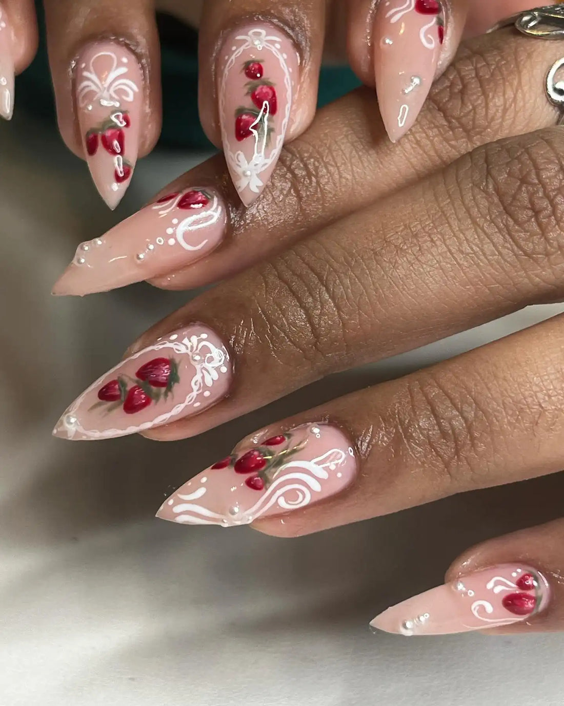 Handmade Strawberry White Swirl Elegant Press on Nails E18
