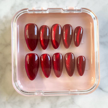Shiny Glitter Red Cat Eye Fake Handmade Nails