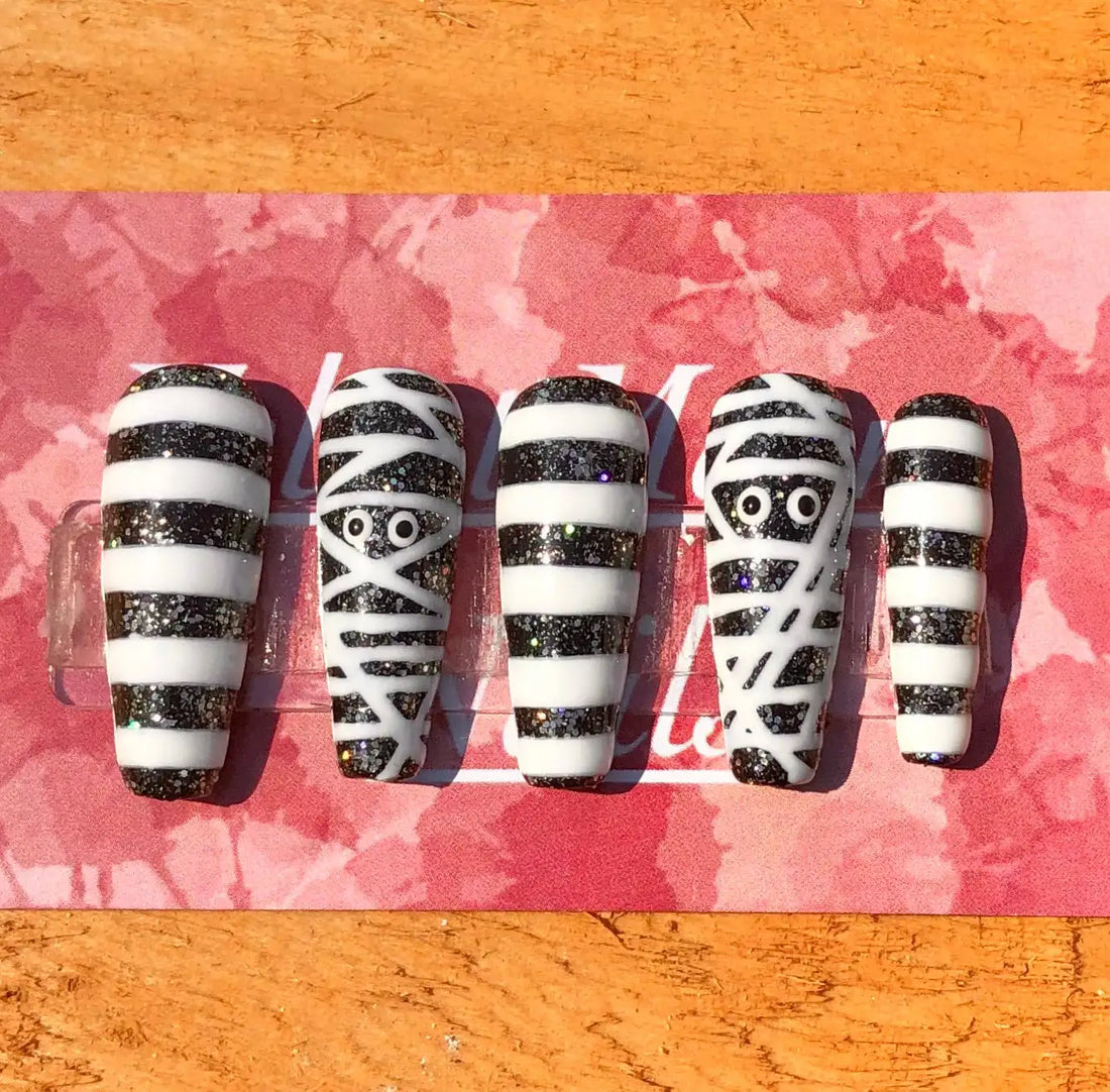 Starry Mummy Halloween Press on Nails - Handmade Custom Fingernails F35