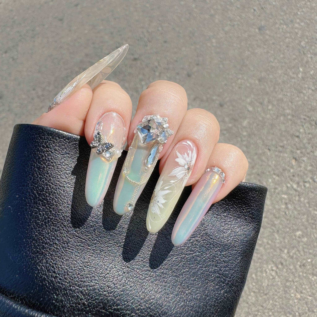 Luxury White Flower Diamond Custom Press on Nails - Glitter Charms Design