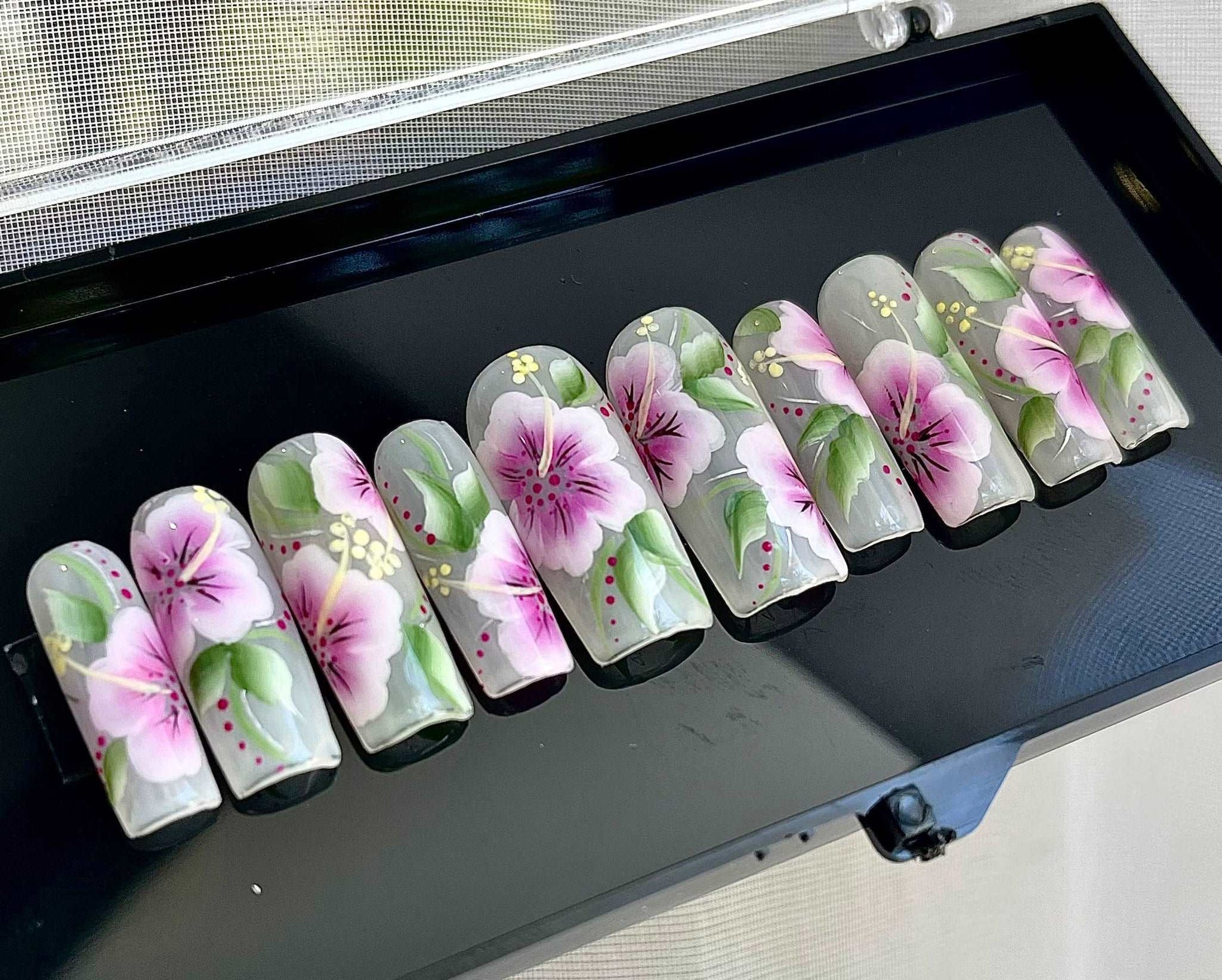 Flowers Press on Nails - Reusable Pink & Green Design