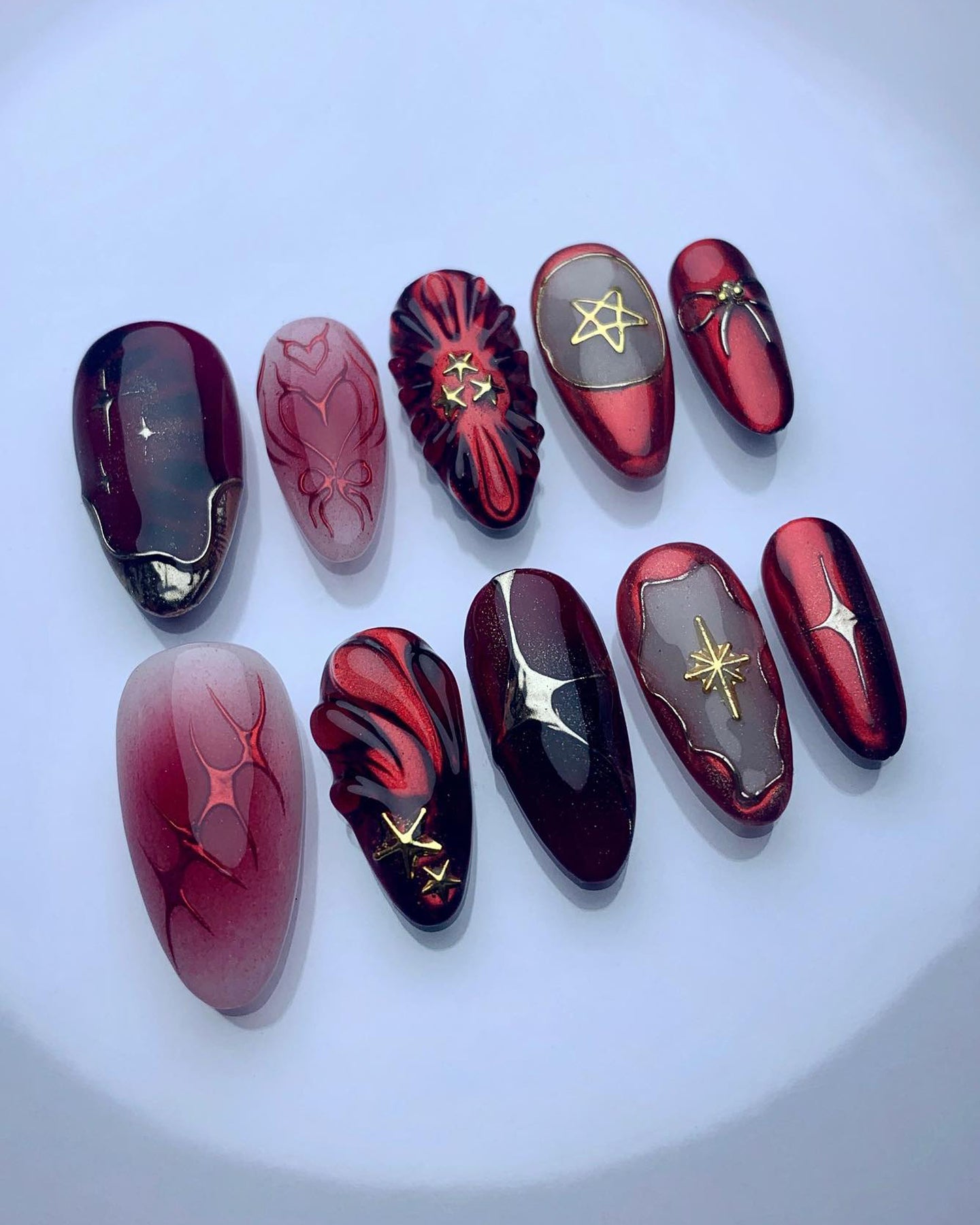 Handmade Crimson Celestial Flame Nail Art with Gold Stars Press on Nails T70
