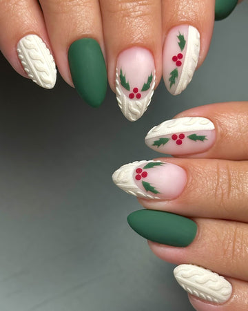 Handmade Christmas Sweater Holly Berries Green Festive Press on Nails P96