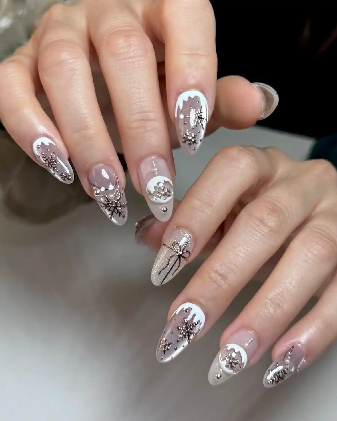 Handmade White Snowflake Glitter Pearl Winter Christmas Press on Nails Z04