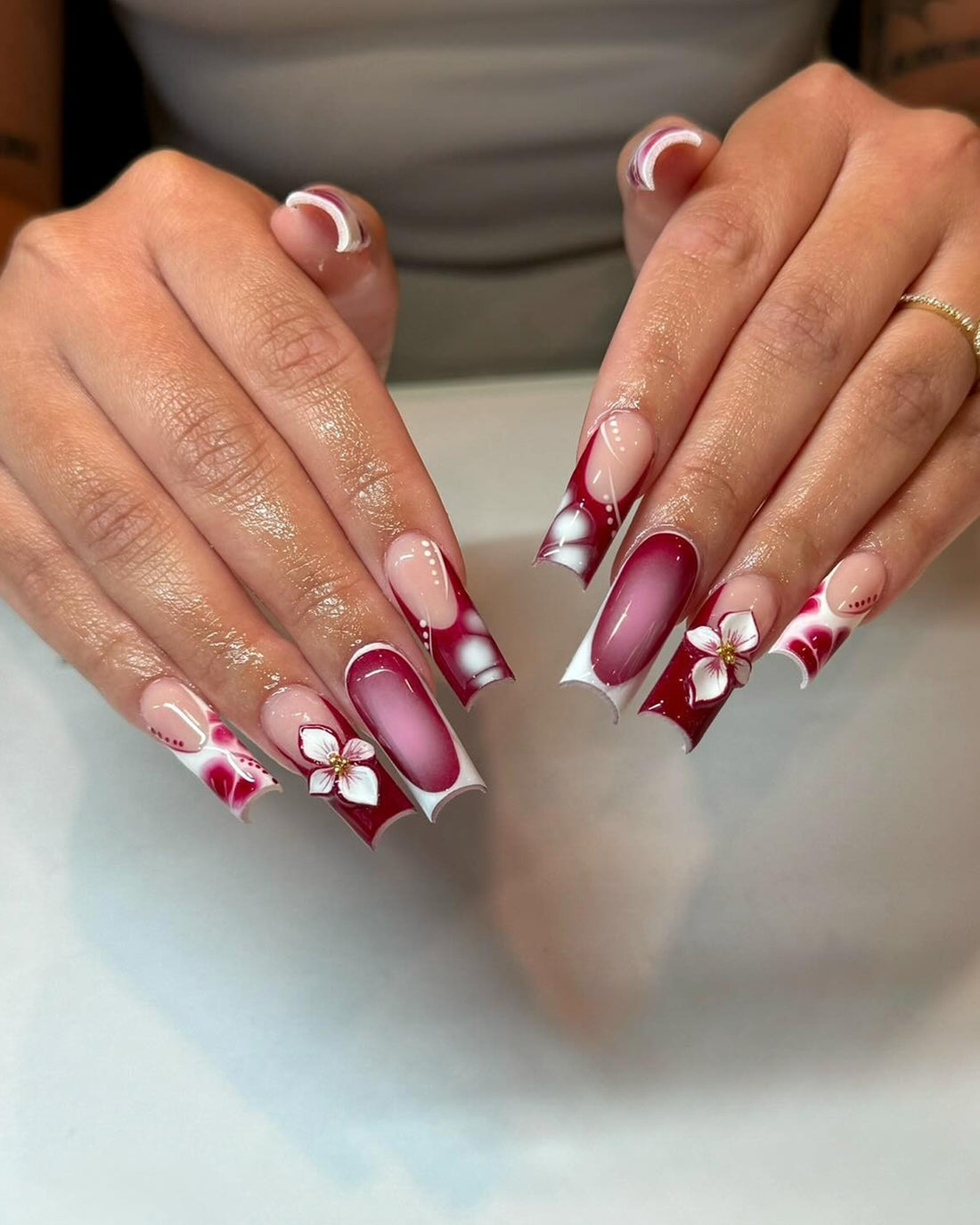 Handmade 3D Red White Floral Unique Elegant Artistic Press on Nails D89