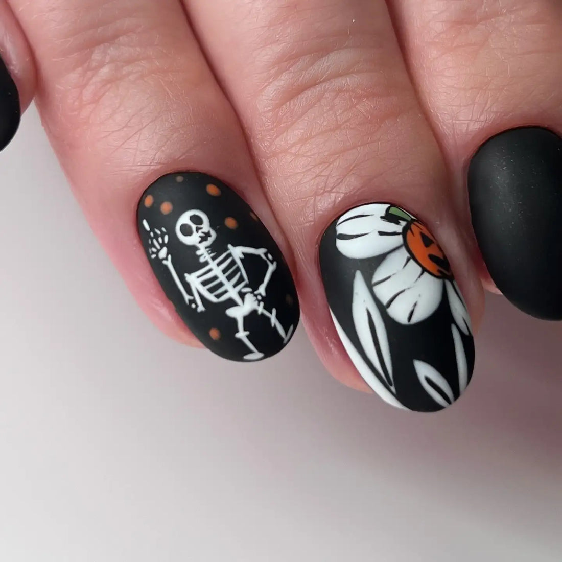 Handmade Matte Black Skeleton Flower Pumpkin Halloween Press on Nails M54