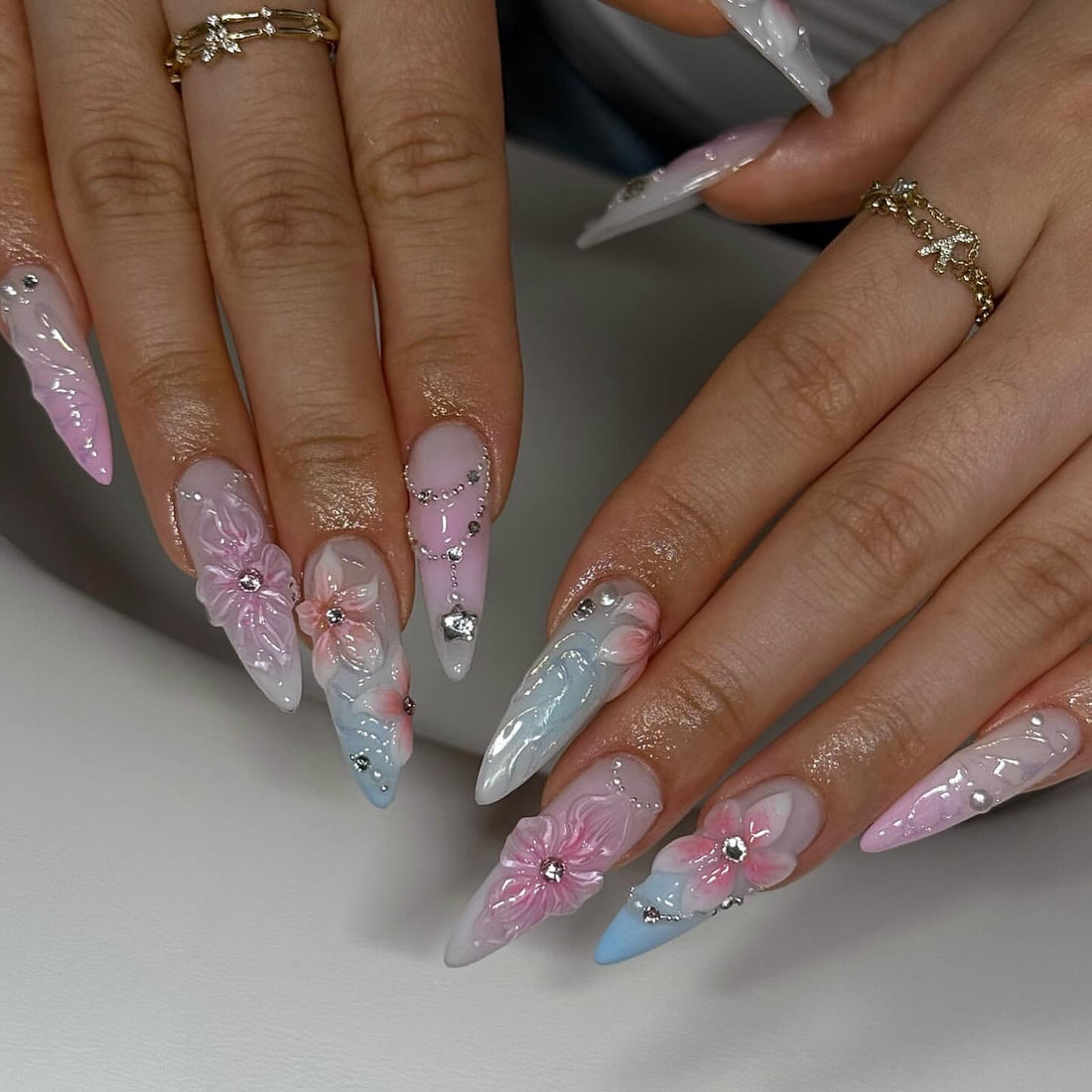 Handmade Pink Floral Charm Nail Art with Pearl Chain Accent Press on Nails X68