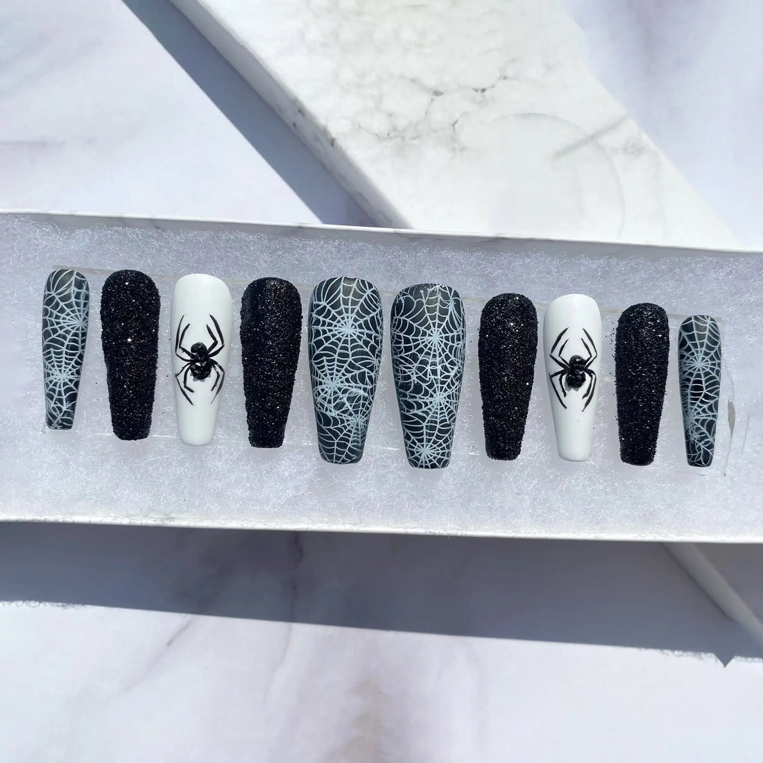 Handmade Spooky Spiderweb Glitter Black White Halloween Press on Nails E62
