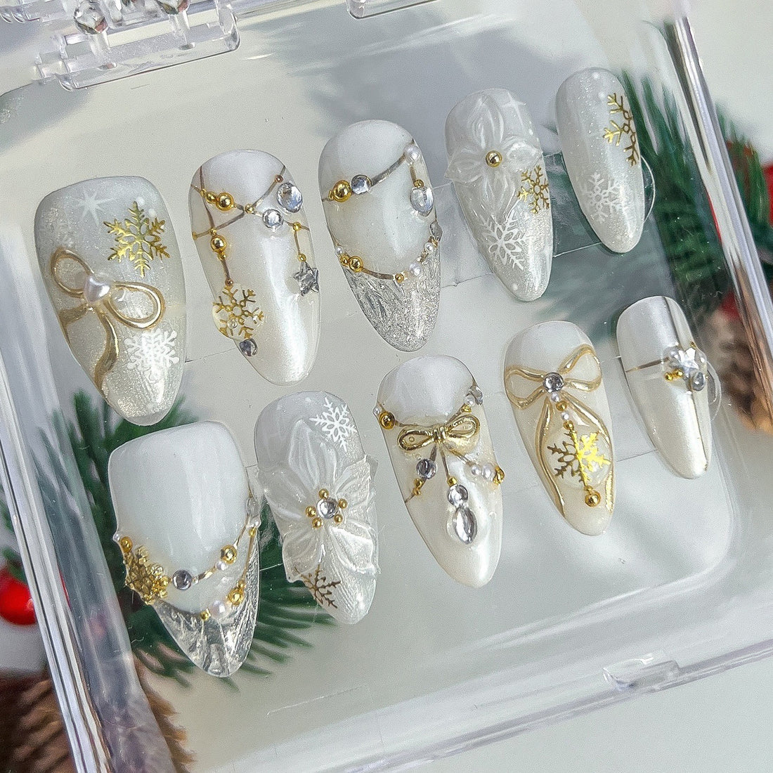 Handmade Christmas Snowflake Gold Pearl Rhinestone Press on Nails M74