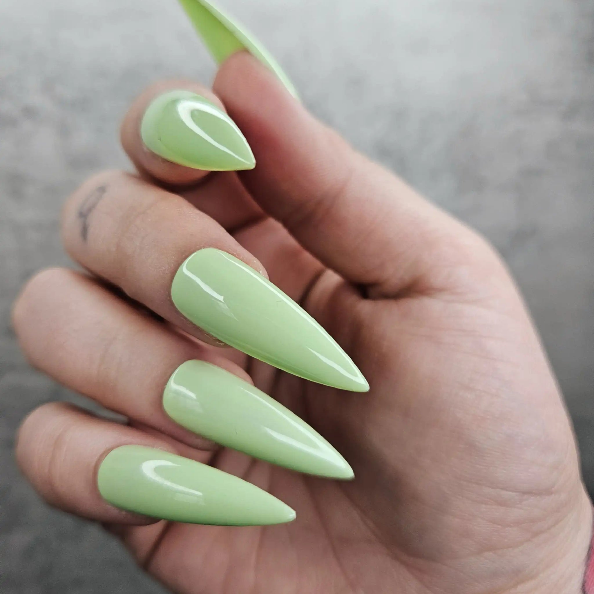 Apple Green Glossy Handmade Press on Nails - Simple Reusable Fingernails