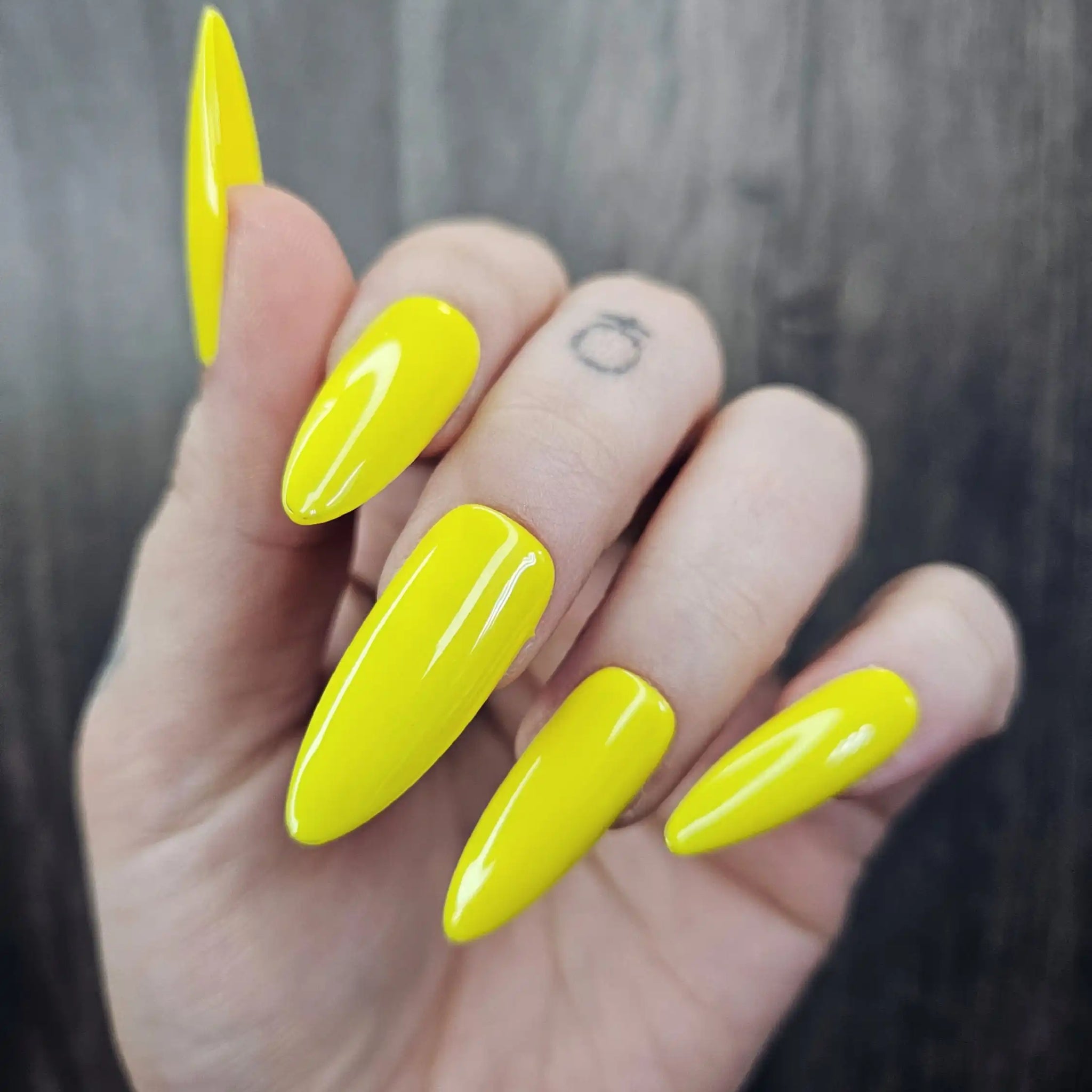 Bight Yellow Summer Glossy Handmade Press on Nails - Reusable Fingernails