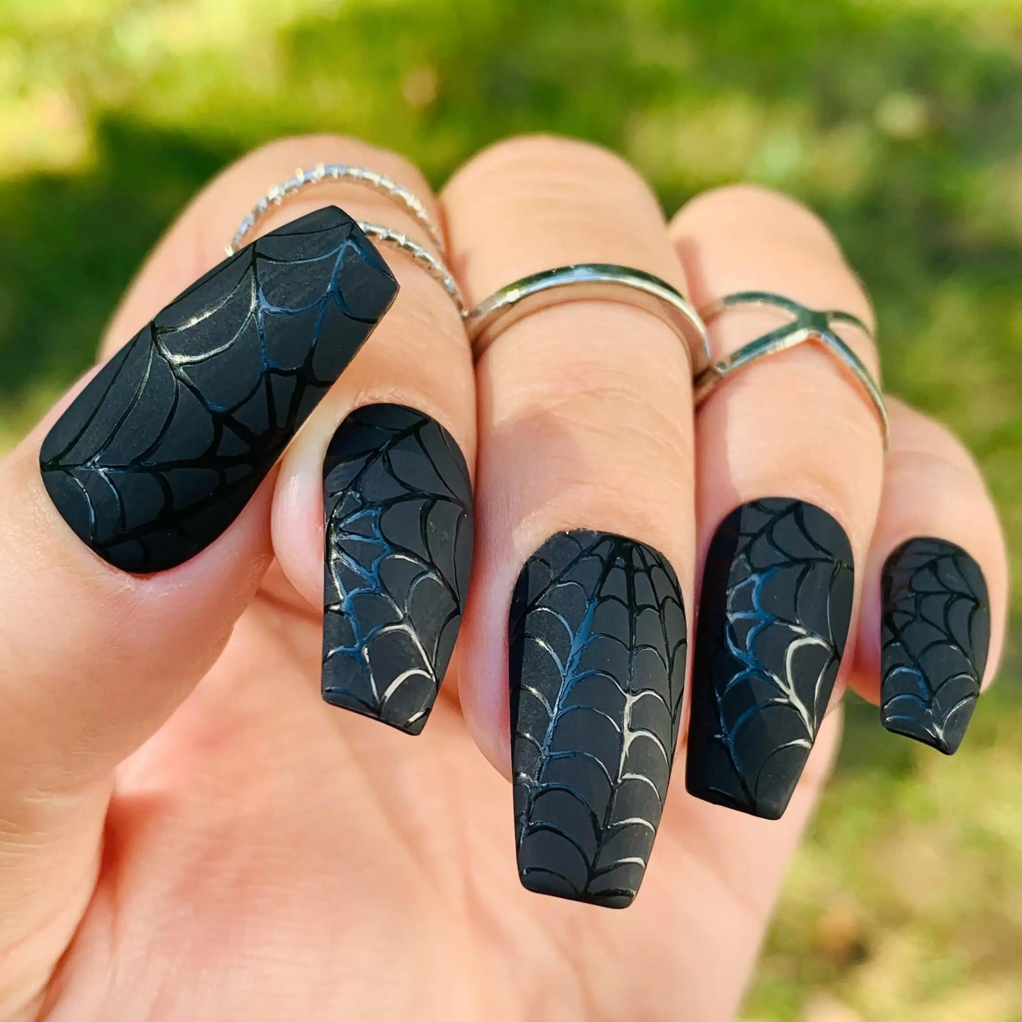 Black Spider Web Spooky Halloween Nails - Reusable Handmade Fingernails