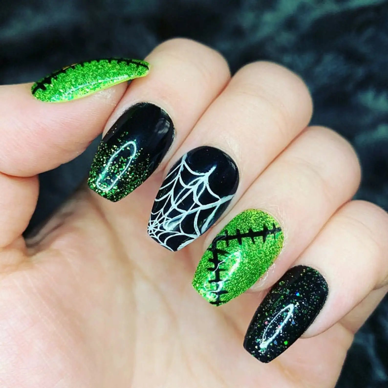 Classy Frankie Spider Web Halloween Press on Nails - Green Black Fingernails