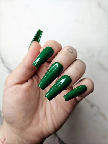 Deep Green Glossy Handmade Press on Nails - Simple Reusable Fingernails