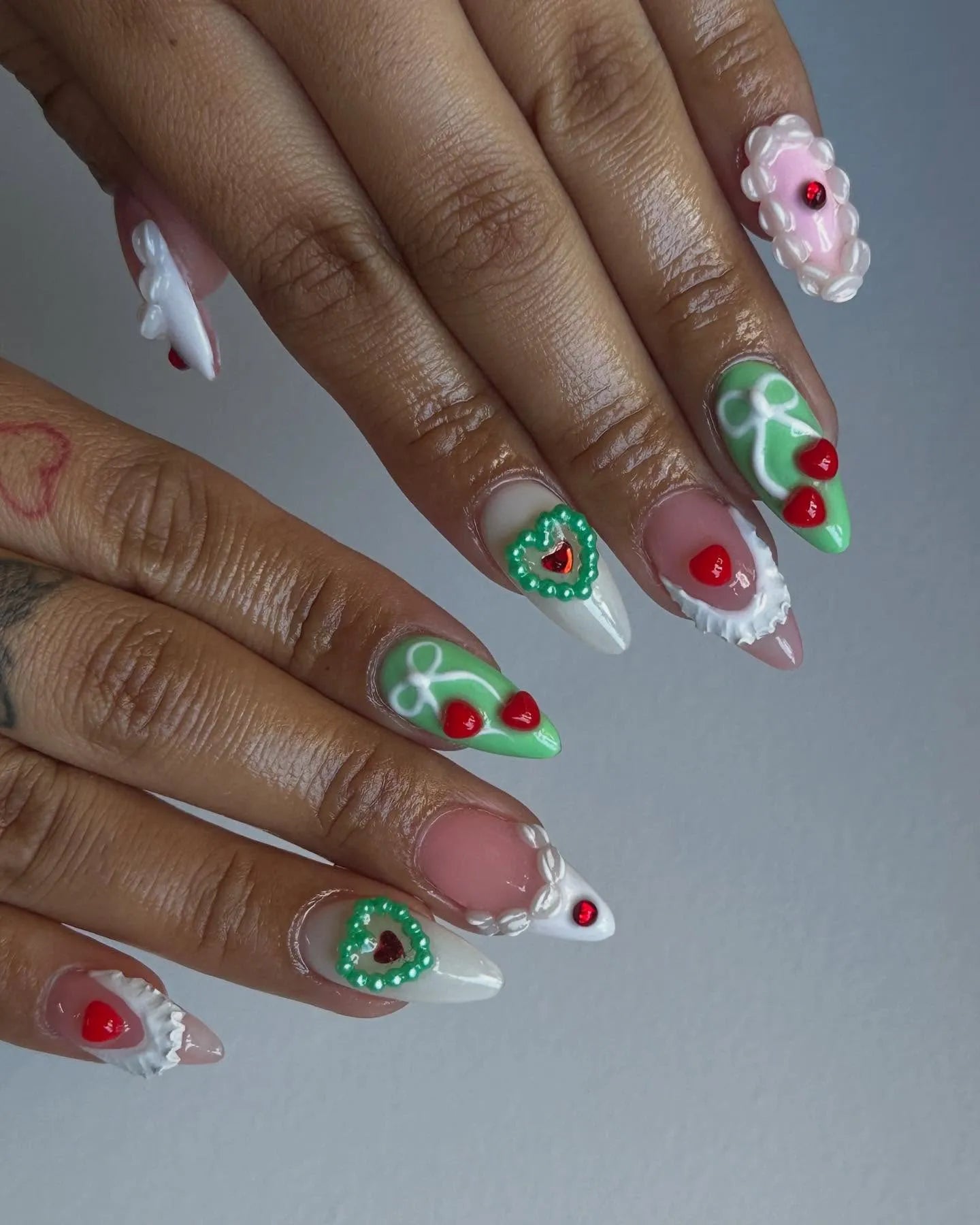 Handmade 3D Cake Design Green Red Heart Bow Kawaii Press on Nails V75