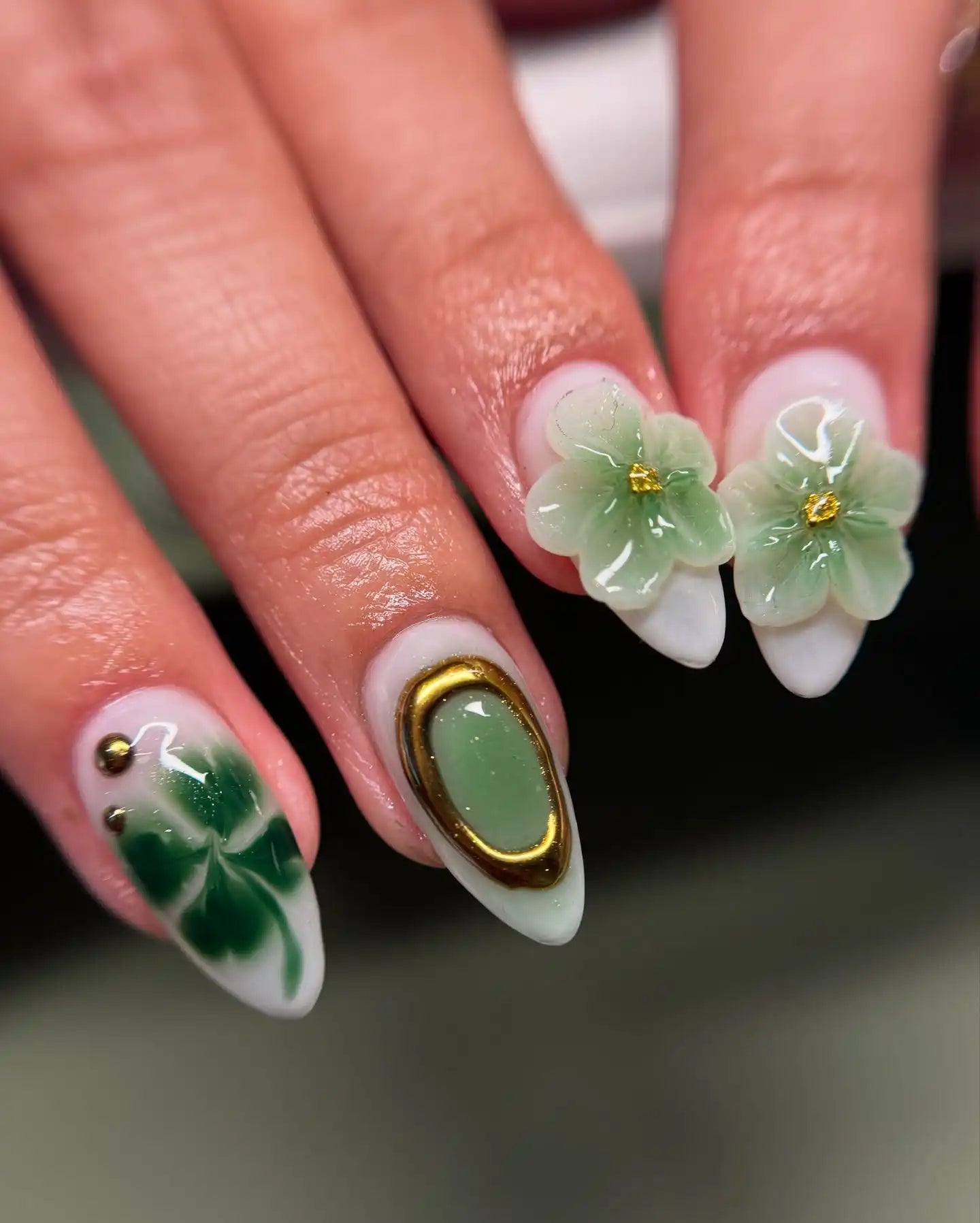 Handmade 3D Green Gold Floral Luxury Press on Nails P50