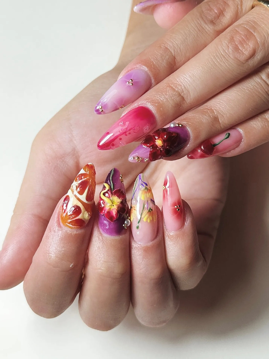 Handmade 3D Purple Floral Art Gold Wave Chrome Pearl Press on Nails U77