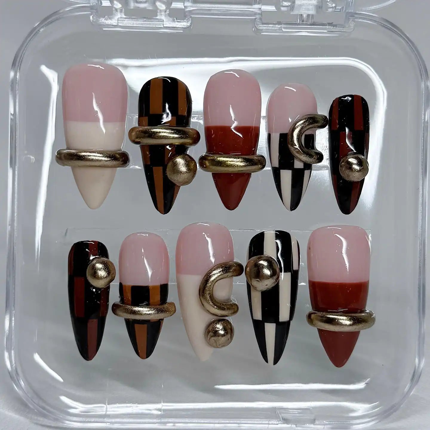 Handmade Abstract Designer Gold Ring Fall Fashion Press on Nails N35