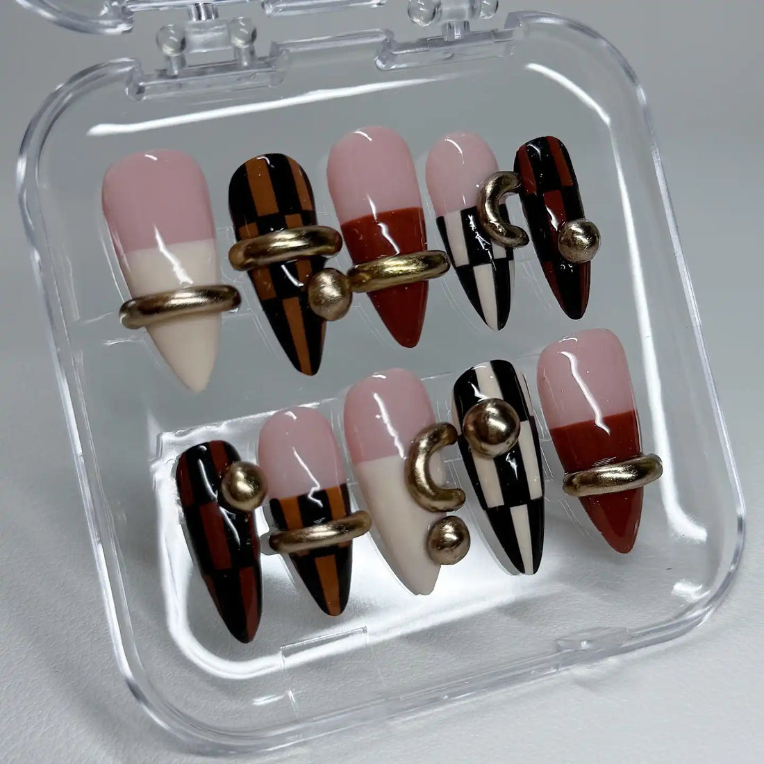 Handmade Abstract Designer Gold Ring Fall Fashion Press on Nails N35