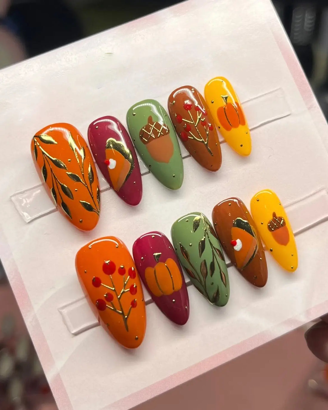 Handmade Autumn/Fall Thanksgiving Orange Pumpkin Pie Foil Leaf Fake Nails PW2