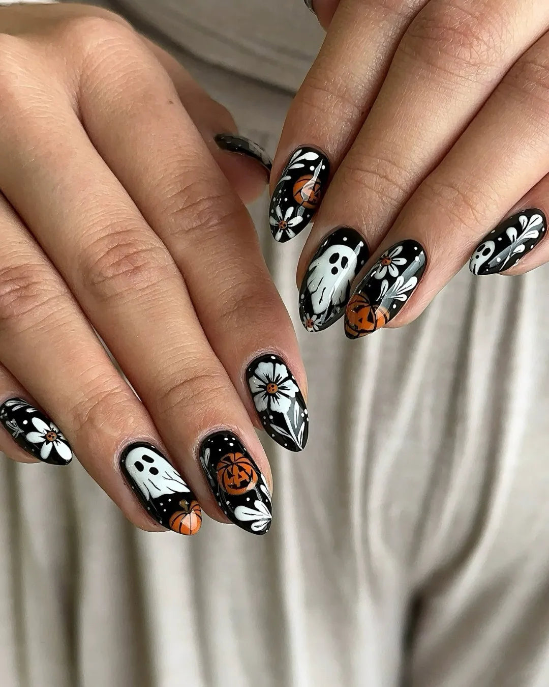 Handmade Black White Ghost Pumpkin Floral Spooky Press on Nails O40