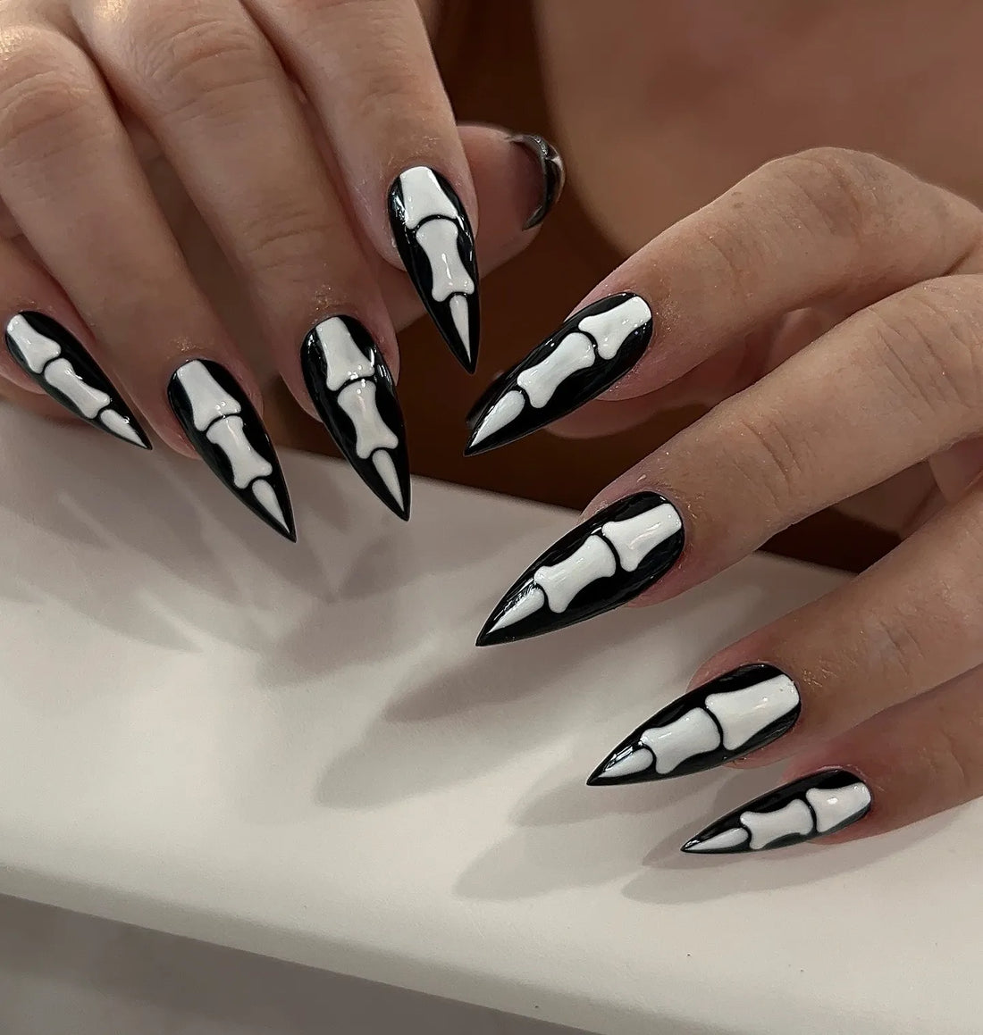 Handmade Bold Gothic Glossy Skeleton Bone Stiletto Press on Nails PW8