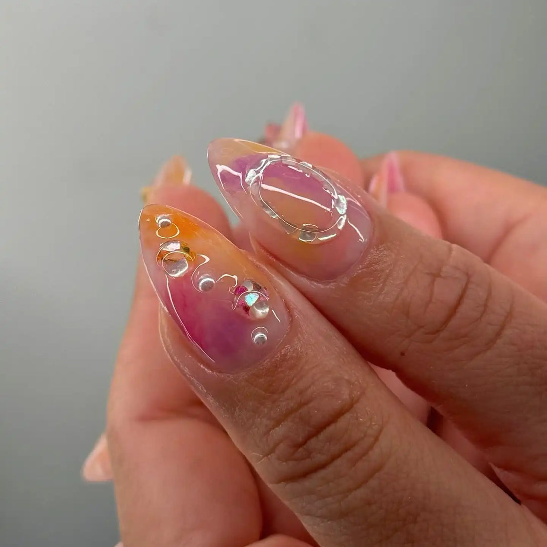 Handmade Bright Blossom Pearls and Butterfly Press on Nails O09