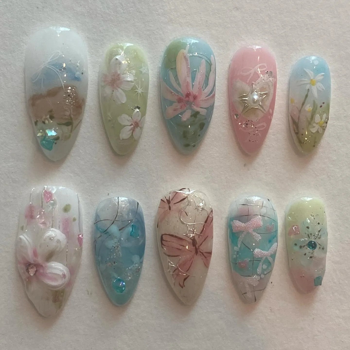 Handmade Butterfly Nature Scene Pastel Floral Spring Press on Nails Y37