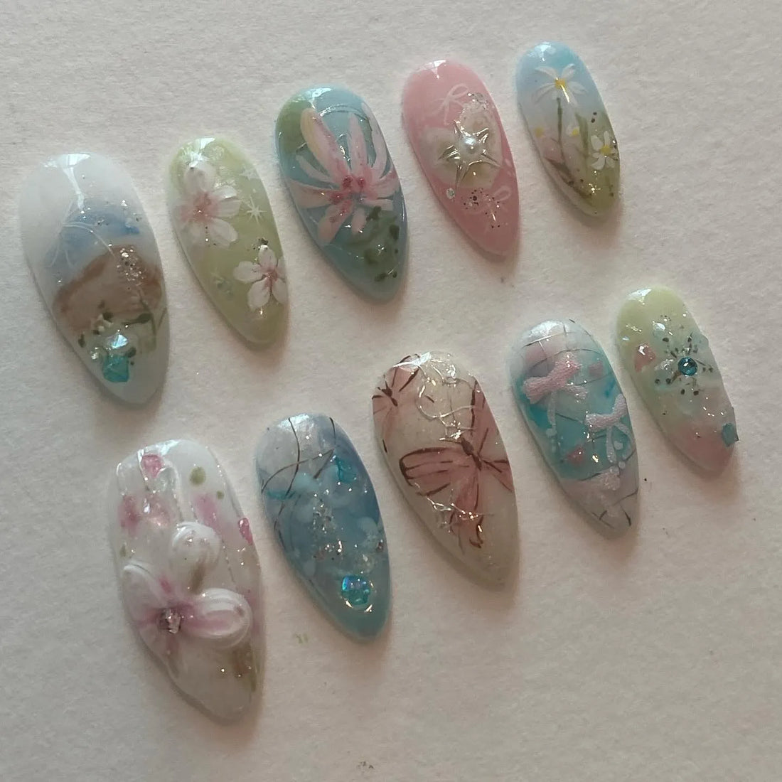Handmade Butterfly Nature Scene Pastel Floral Spring Press on Nails Y37