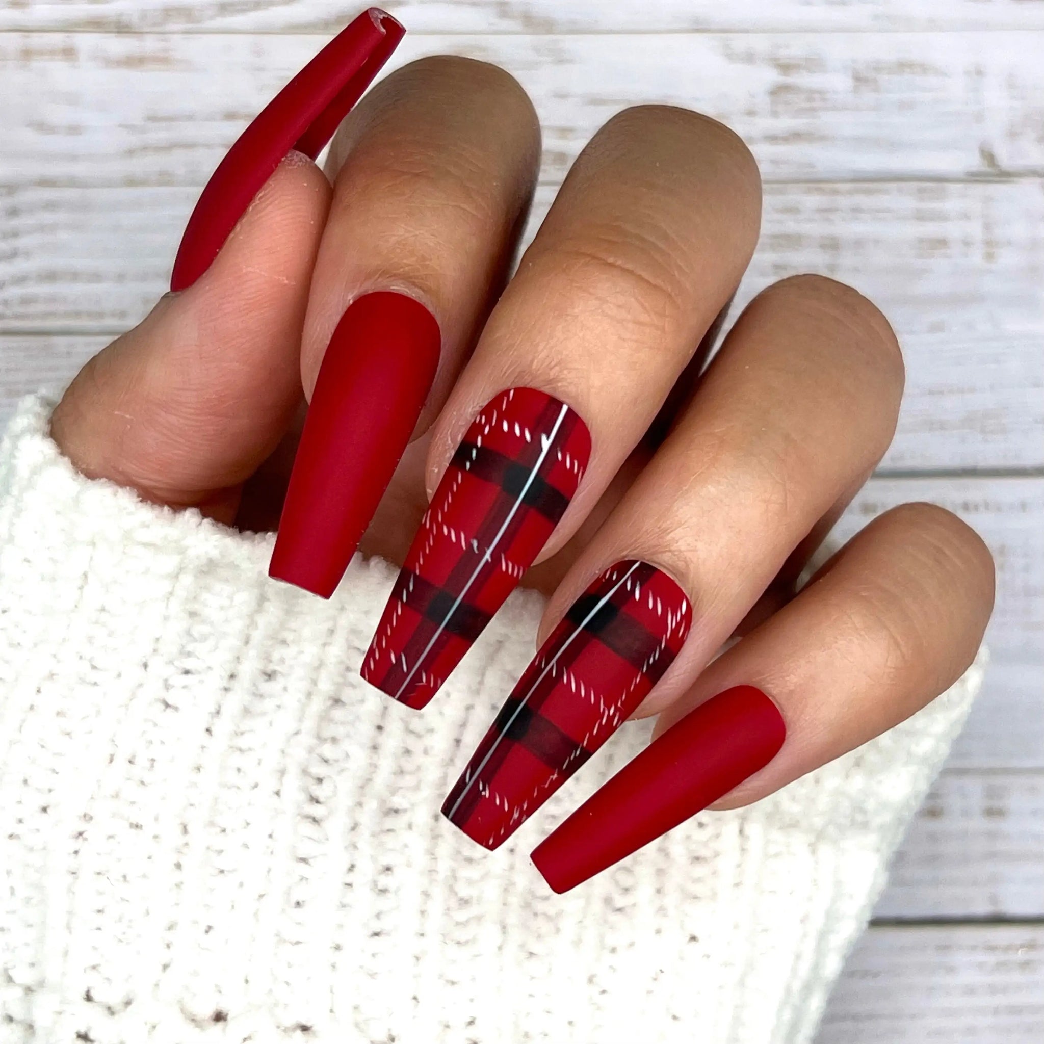 Handmade Christmas Gift Theme Press On Nails - Red Fake Fingernails