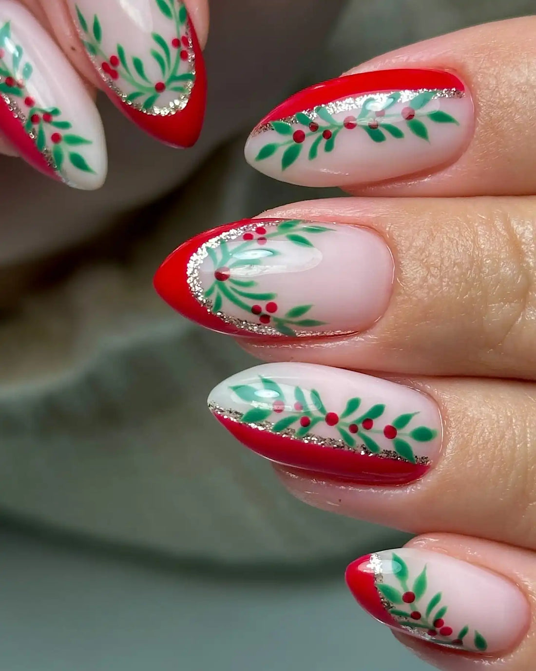 Handmade Christmas Holly Berries Red Green Press on Nails - Glitter Festive H33