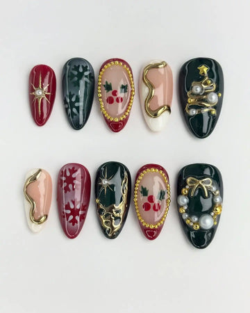 Handmade Christmas Tree Pearl Wreath Holiday Press on Nails D41