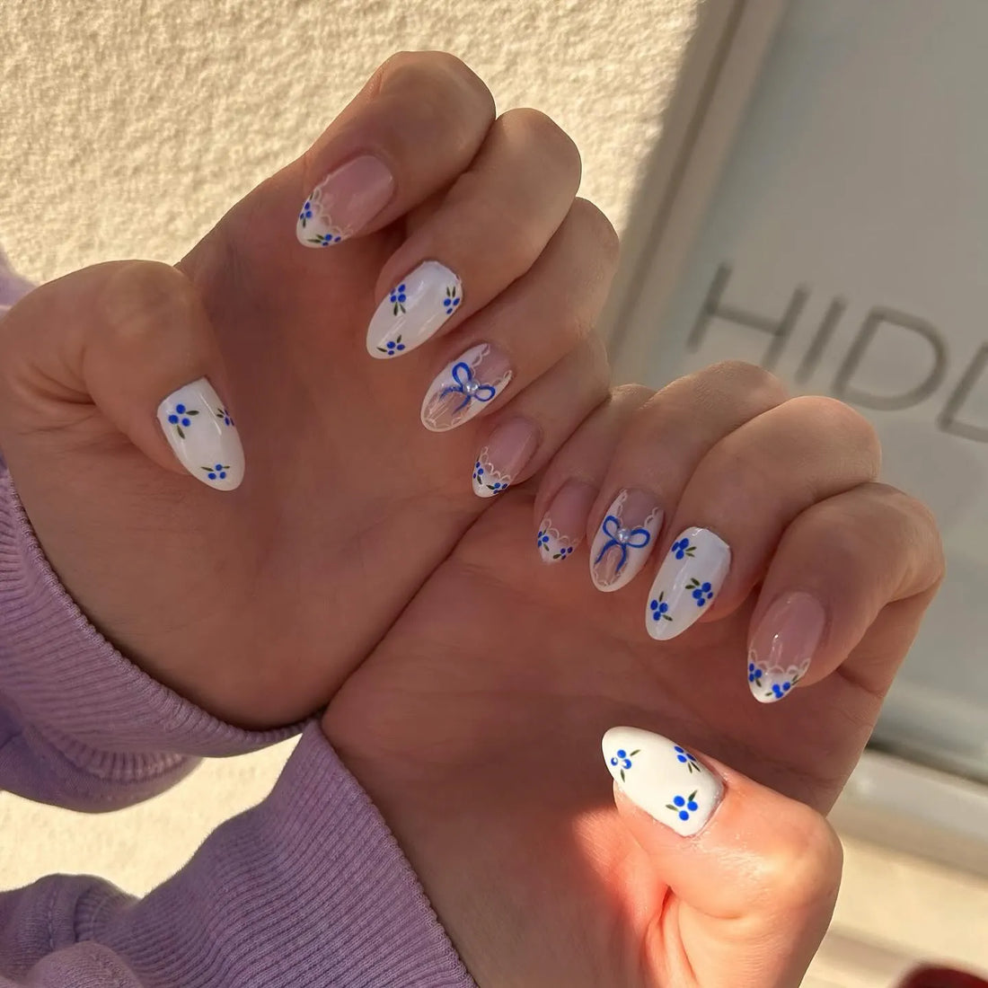 Handmade Blue Floral Bow White Nude Simple Press on Nails A73