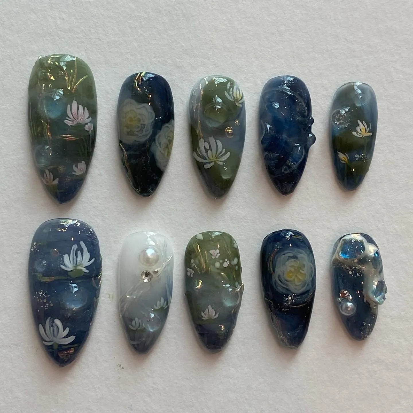Handmade Deep Blue Green Water Lily Pond Abstract Art Nature Press on Nails K62