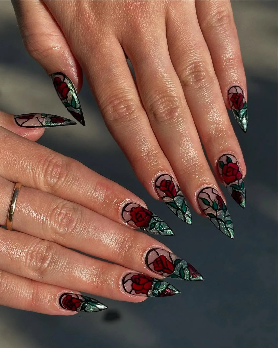 Handmade Stained Glass Red Rose Black Outline Artistic Press on Nails E35