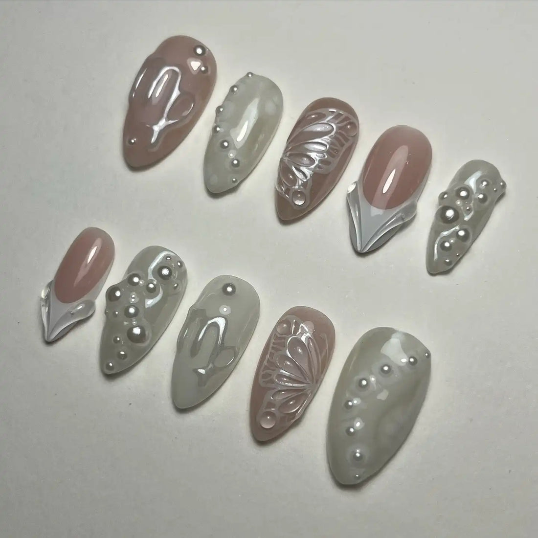 Handmade Elegant White Pearl Butterfly Bride Wedding Press on Nails C71