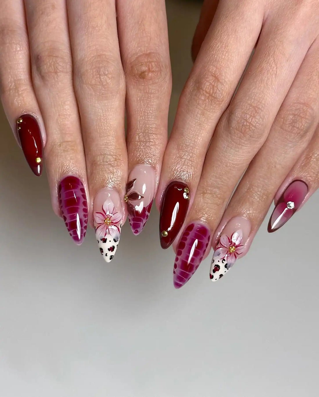 Handmade Flowers Red Cute Spring Press on Nails P85