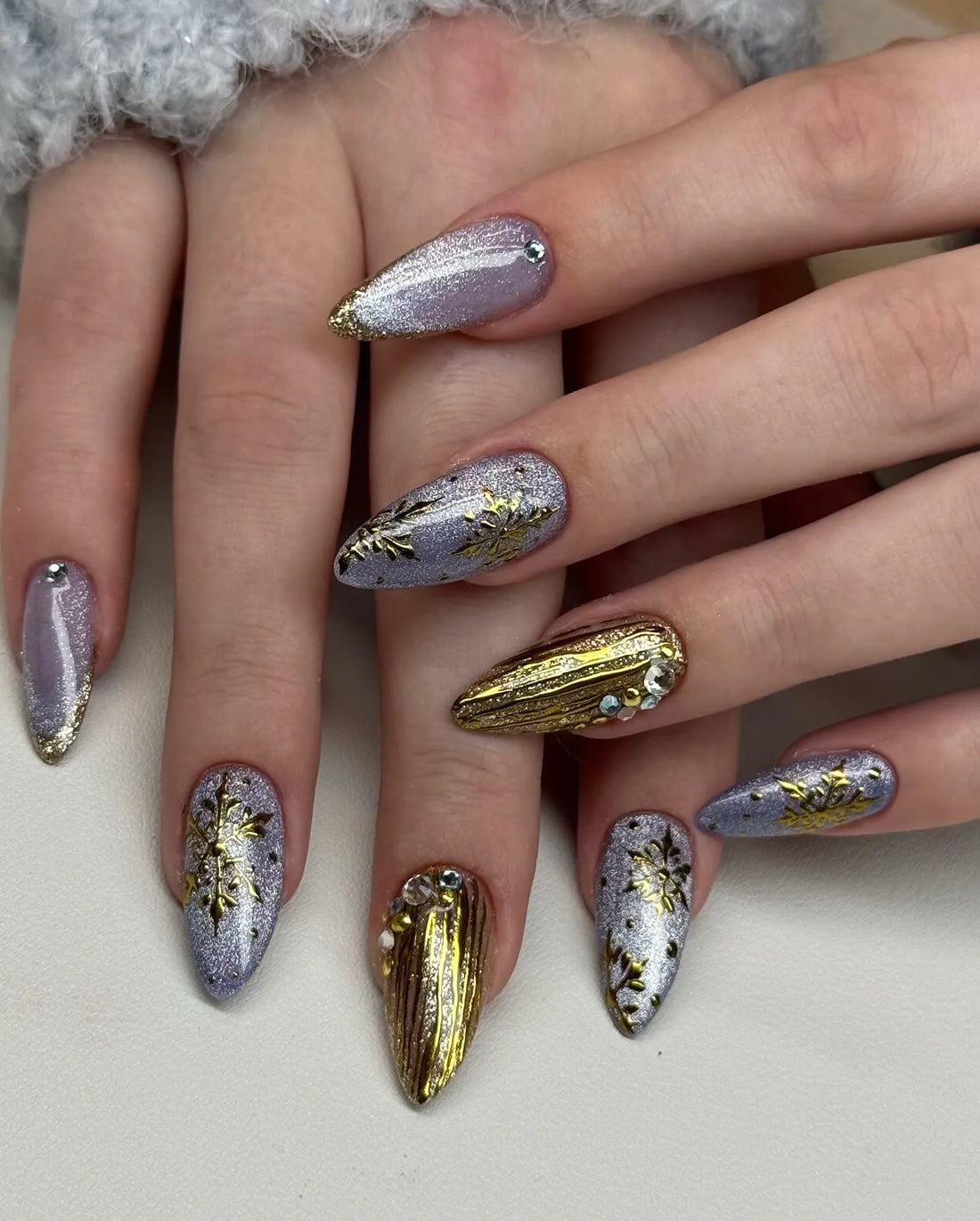 Handmade Gold Silver Glitter Snowflake Bling Winter Holiday Press on Nails H80