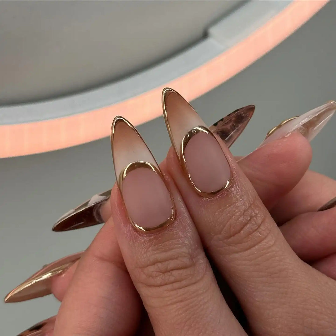 Handmade Gold and Brown Pretty Press on Nails K76