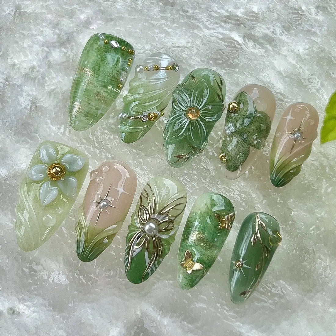 Handmade Green Floral Pearl Butterfly Garden Fantasy Press on Nails S66