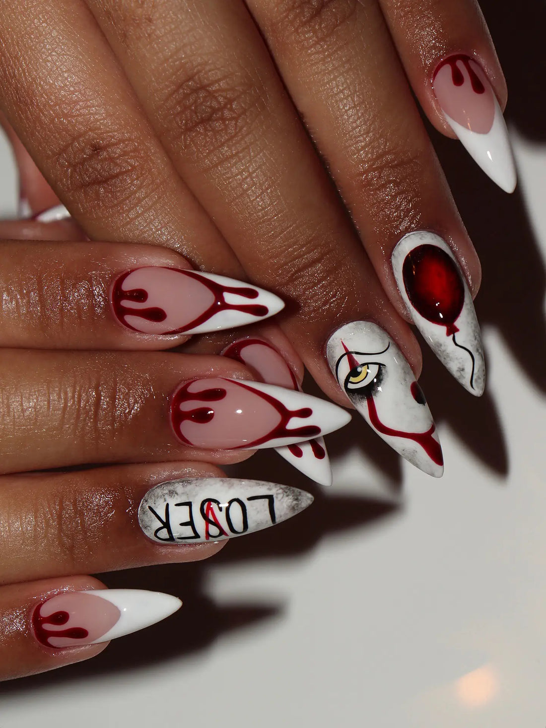 Handmade Horror White IT Clown Red Balloon Blood Drip Halloween Fake Nails PW1