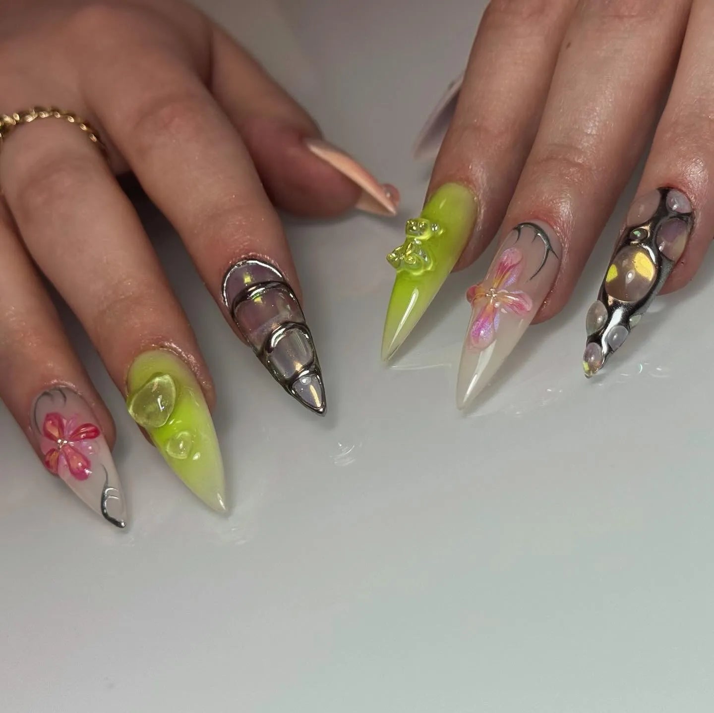 Handmade Iridescent 3D Bear Floral Silver Metallic Cyber Press on Nails W60