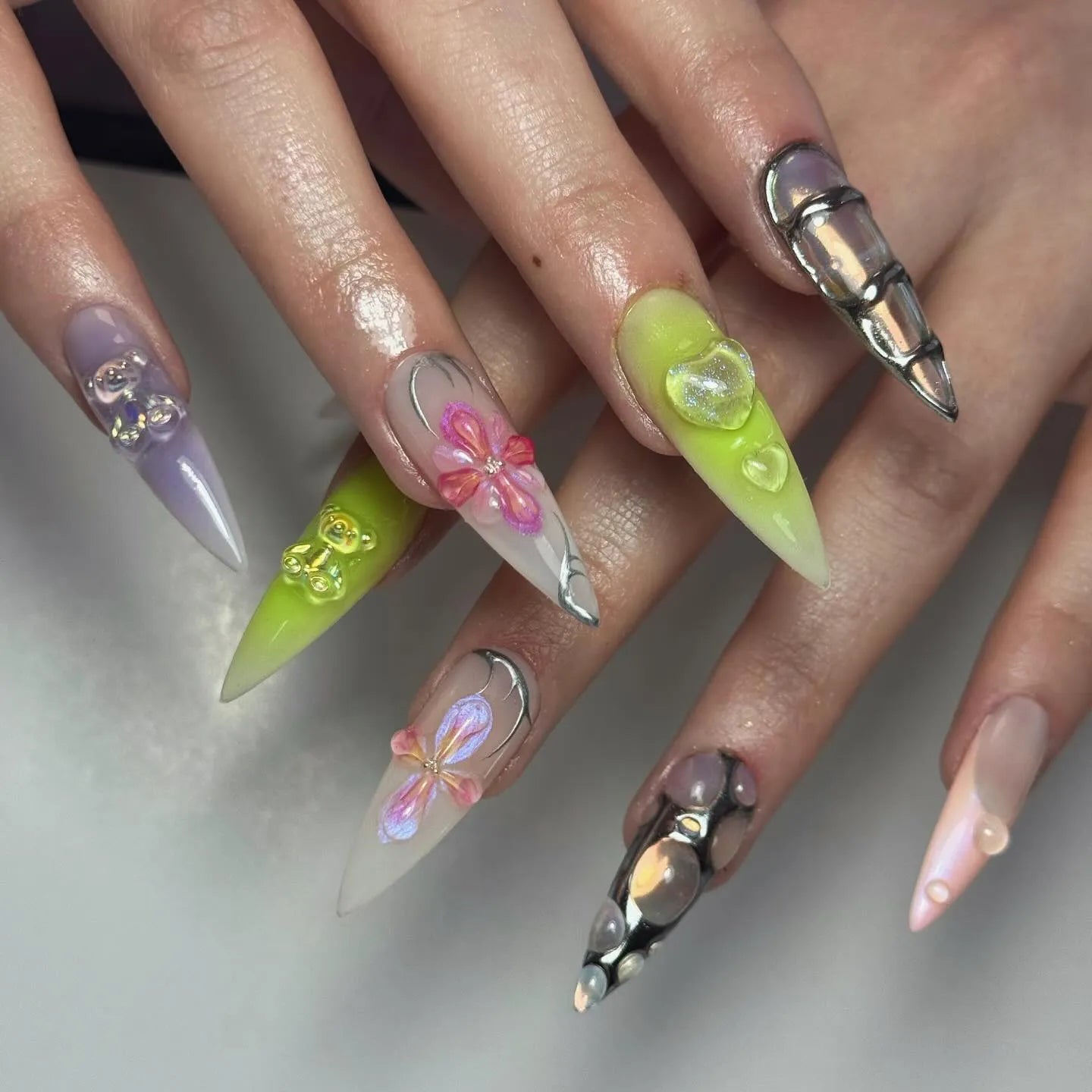 Handmade Iridescent 3D Bear Floral Silver Metallic Cyber Press on Nails W60
