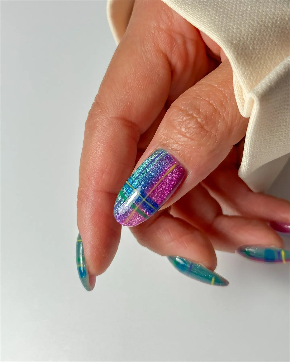 Handmade Iridescent Neon Plaid Cat-Eye Shimmer Press on Nails E03